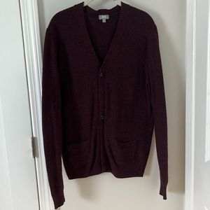Uniqlo burgundy marled cardigan in size M